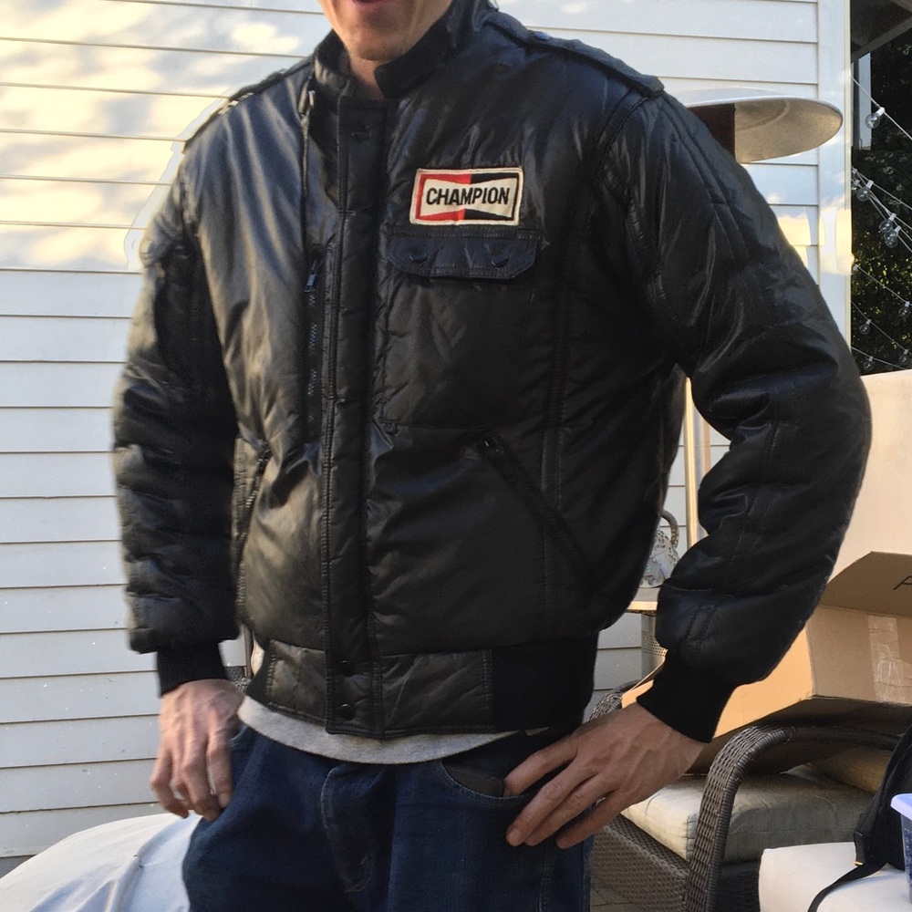 Euc Vintage Upstream Champion Spark Plugs Coat (L) - image 2